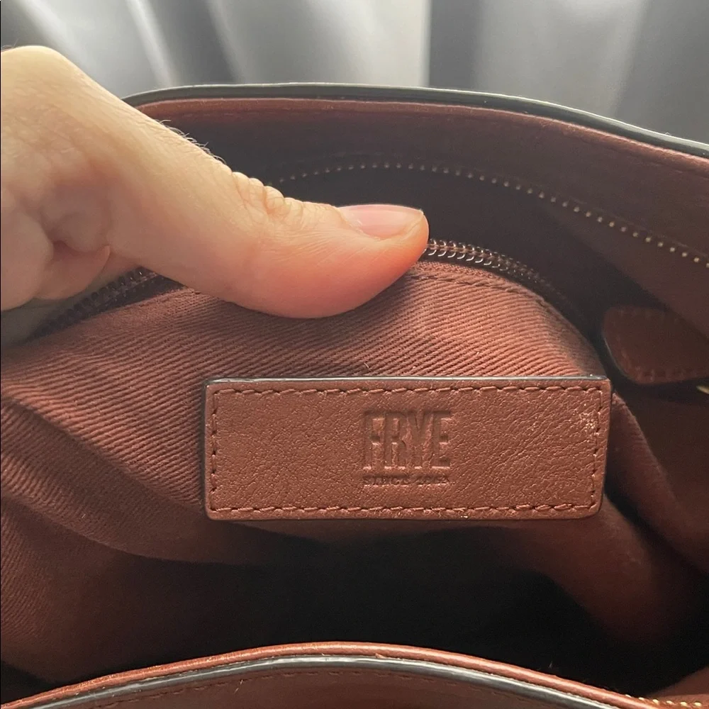 Frye Olivia Crossbody Leather Bag - Picture 6 of 10
